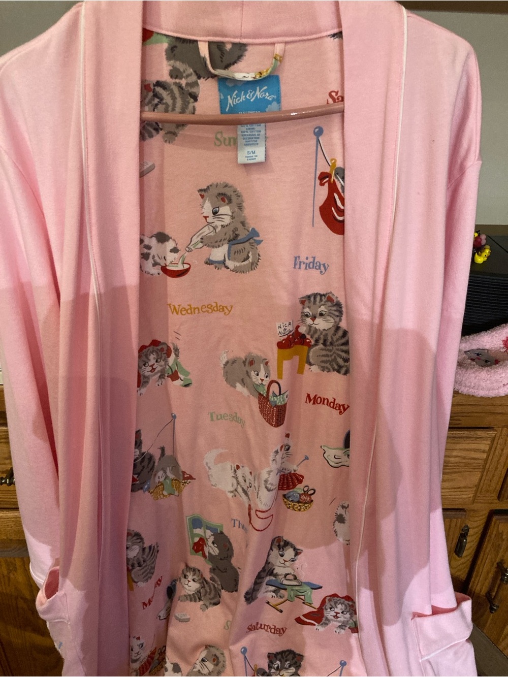 Nick & Nora Womens S/M Curious Kitten Pink Kitty Days Pajama Robe
NWT